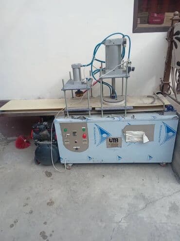 бу оборудование для производства полипропиленовых мешков: Срочно продаю 
 Станок для хлеба с мощный компрессором — 1