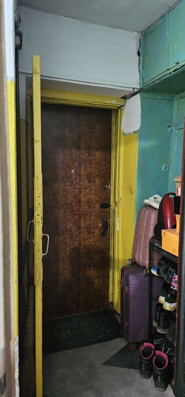 палас стирка: Напольное покрытие — рулонный ковролин зеленого цвета - Материал — 10