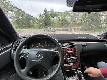 Mercedes-Benz E-Class: 2001 г., 2.2 л, Автомат, Дизель, Седан — 9
