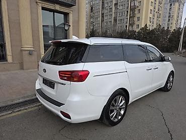carnival: Kia Carnival: 2019 г., 2.2 л, Автомат, Дизель, Минивэн — 5