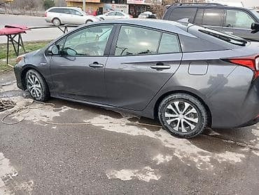 sprinter 2 9: Toyota Prius: 2019 г., 1.8 л, Гибрид, Хэтчбэк — 5