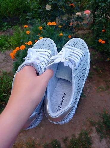 jordan 3: Новые джинсовые качественные кроссовки 37р. Привезенные с Германии — 2