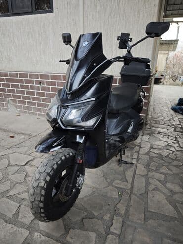 osh мотоцикл электронный: Тип скутера Yamaha, 150 куб. см, Бензин, Б/у — 1