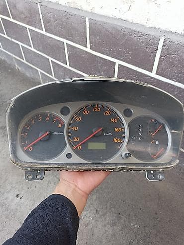 Щиток приборов Honda 2002 г., Б/у