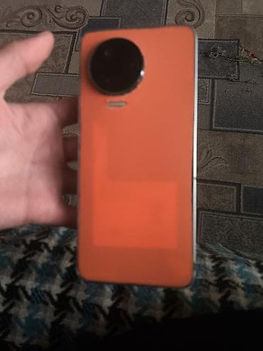 ремонт ноутбука бишкек: Смартфон с экраном ~ (плоский, с центральным вырезом под фронтальную — 3