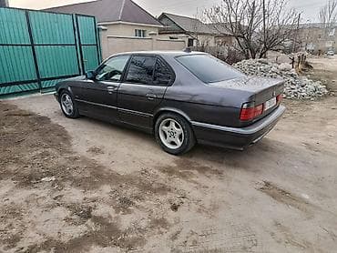коробка е34: BMW 525: 1995 г., 2.5 л, Ручные, Седан — 2
