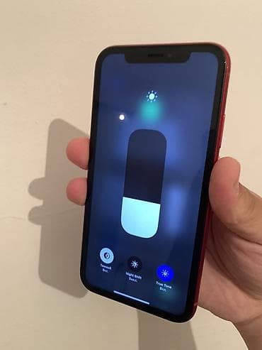 tecno phantom: IPhone Xr, Новый, 64 ГБ, Красный, Чехол, 77 % — 6