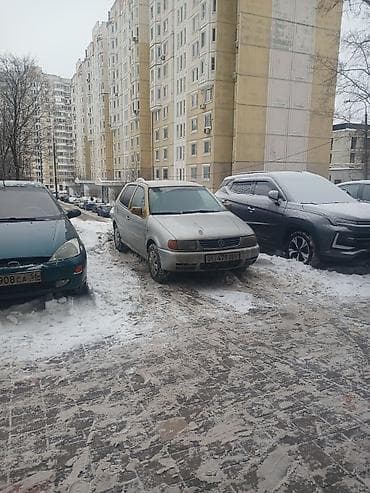 Унаа: Volkswagen Polo: 1999 г., 1.6 л, Кол менен иштөөчү, Бензин, Хетчбек — 7