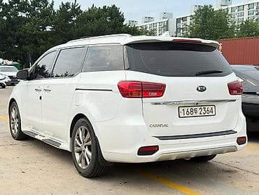 hongqi ehs9: Kia Carnival: 2019 г., 2.2 л, Автомат, Дизель, Минивэн — 7