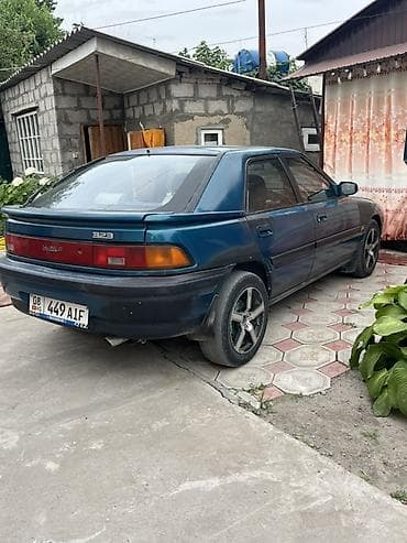 Транспорт: Mazda 323: 1992 г., 1.6 л, Механика, Бензин, Хэтчбэк — 2