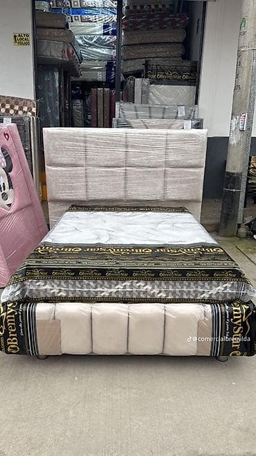 спальни: Мягкая кровать с изголовьем + матрас - Современный комплект — 4