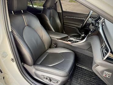 camri: Toyota Camry: 2019 г., Гибрид, Седан — 8