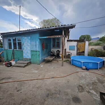 продаю дом бишкек квартира: Дом, 63 м², 6 комнат, Собственник, Старый ремонт — 29