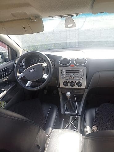 токмок шины: Ford Focus: 2008 г., 1.4 л, Кол менен иштөөчү, Бензин, Седан — 6