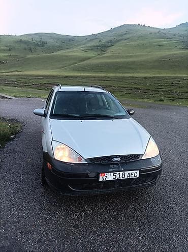 боковой тырмоо: Ford Focus: 2002 г., 1.8 л, Механика, Бензин, Универсал — 6