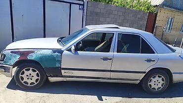 195 65 14 с: Mercedes-Benz W124: 1986 г., 2 л, Механика, Бензин, Седан — 1