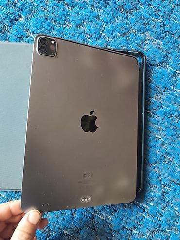 apple studio display: IPad Pro 11" (3‑го поколения), модель MHQR3TU/A. Объем памяти 128 ГБ — 2