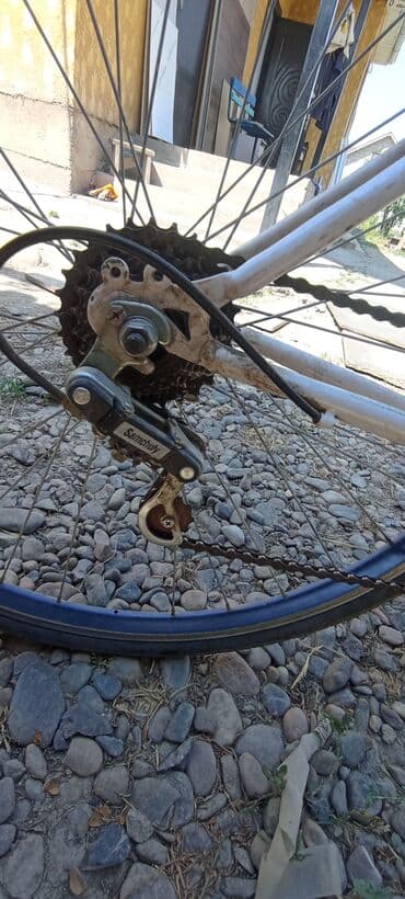 домашный велосипед: Шоссейный велосипед, Рама M (156 - 178 см), Б/у — 3