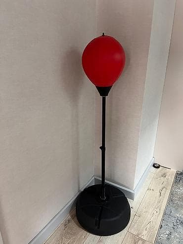 Бассейны: Груша для бокса на стойке с круглой устойчивой основой — 5