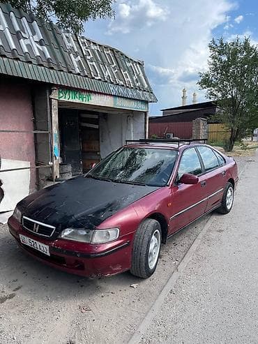 Транспорт: Honda Accord: 1993 г., 2.2 л, Механика, Газ, Седан — 1