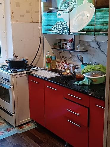 стол для кормления ребенка: Кухонный гарнитур — 1