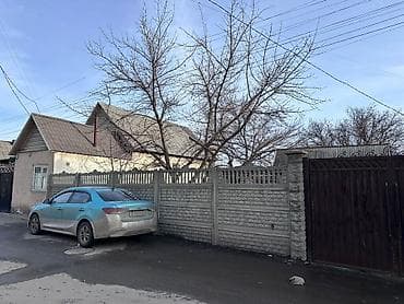 мансардные дома: Кызыл-Аскерден Чуйдон 2-линиядан 4.4 сотик угловой уй сатылат ремонту — 2