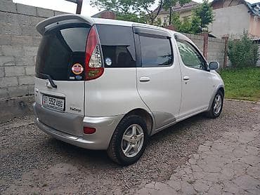 town ace: Toyota Funcargo: 2003 г., 1.5 л, Автомат, Бензин, Минивэн — 4