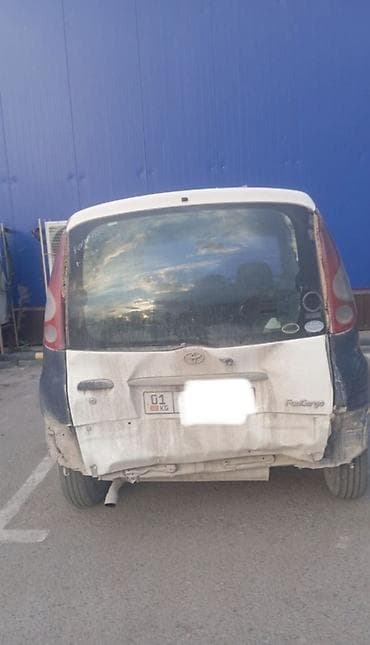 авто бутка: Toyota Funcargo: 2001 г., 1.5 л, Автомат, Бензин, Хэтчбэк — 3