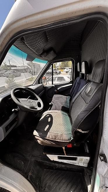 термобудка на газель: Легкий грузовик, Mercedes-Benz, Стандарт, 3 т, Б/у — 7