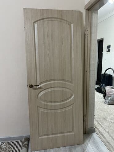 Упаковочные товары: Межкомнатная дверь, цвет светлый дуб/ясень, классический фигурный — 2