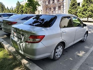 step vagon: Honda Город: 2004 г., 1.5 л, Автомат, Бензин, Седан — 3