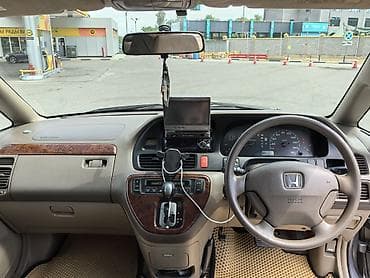 2000: Honda Odyssey: 2000 г., 2.3 л, Автомат, Бензин, Минивэн — 8