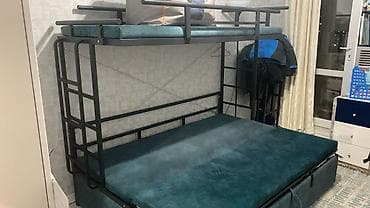 продаю двухъярусные кровати: Двухъярусная кровать, Б/у, С выкатной системой — 5