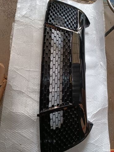 element: Решётка в бампер : camry 55. 2015-17 год. Se- комплектация — 1