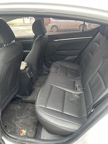 daewoo centra: Hyundai Avante: 2019 г., 1.6 л, Автомат, Бензин, Седан — 5