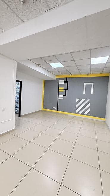 Сдается светлое офисное/коммерческое помещение открытой планировки. 50