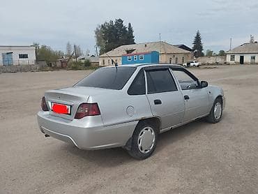 дэу матиз 1: Daewoo Nexia: 2011 г., 1.5 л, Кол менен иштөөчү, Бензин, Седан — 2