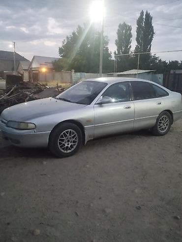 Mazda 626: 1992 г., 2 л, Кол менен иштөөчү, Бензин, Седан — 1