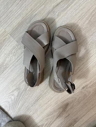 Оксфорды: Вся обувь в хорошем состоянии, по 500-700 сом Общее: - Универсальные — 7