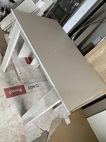 уличные столы: Срочно!!! Дешево продается новый стол ширина 105см глубина 63см — 2