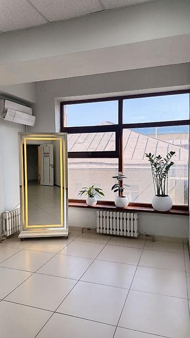 real sight: Аренда кабинетов в салонах красоты, 30 м² — 2