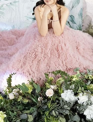 бальный детский платье: Пышное вечернее платье нежно‑розового цвета Состояние:надевала один — 1