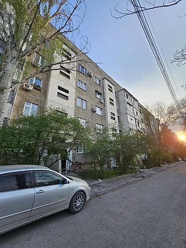 Квартиры: 2 комнаты, 48 м², 105 серия, 4 этаж, Косметический ремонт — 1