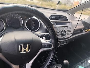Продажа авто: Honda Fit: 2008 г., 1.5 л, Автомат, Бензин, Хэтчбэк — 1
