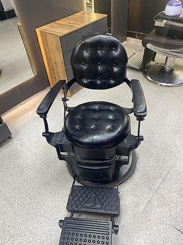 Барберские кресла (3 штук есть вналичии одиноковых 1) Классическое