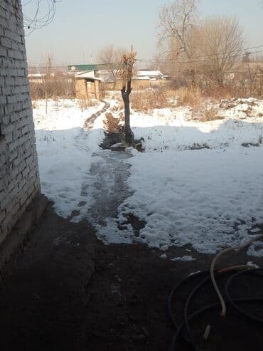 1 комната: Дом, 42 м², 3 комнаты, Собственник, Старый ремонт — 2