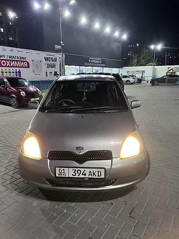 на vitz: Toyota Vitz: 2001 г., 1.3 л, Вариатор, Бензин, Хэтчбэк — 1