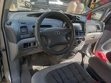 sprinter 2003: Toyota Previa: 2000 г., 2.4 л, Механика, Бензин, Минивэн — 7