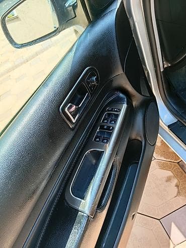 гольф 4 багажник: Volkswagen Golf: 2001 г., 2 л, Бензин, Хэтчбэк — 3