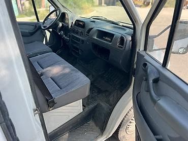 Mercedes-Benz Спринтер: 2002 г., 2.2 л, Механика, Дизель, Фургон — 9